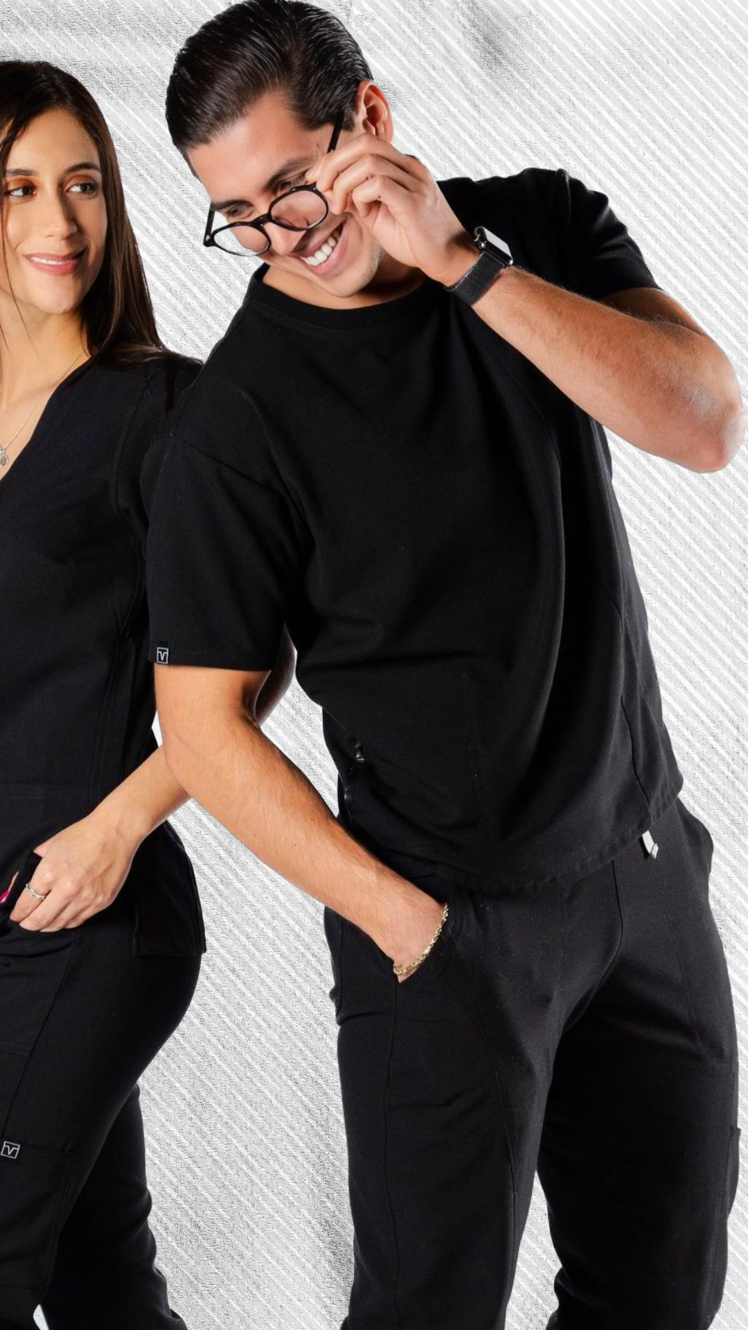 Scrub Round Neck Jogger negro caballero