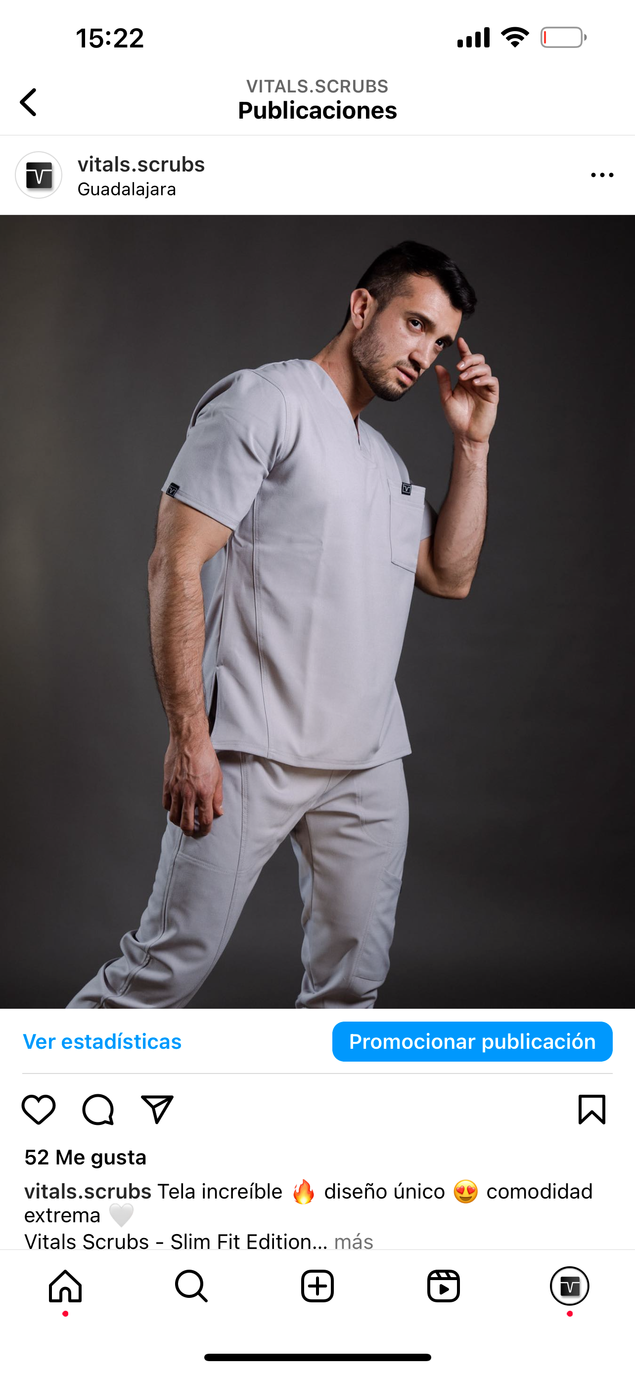 Scrub Jogger Caballero Gris Perla