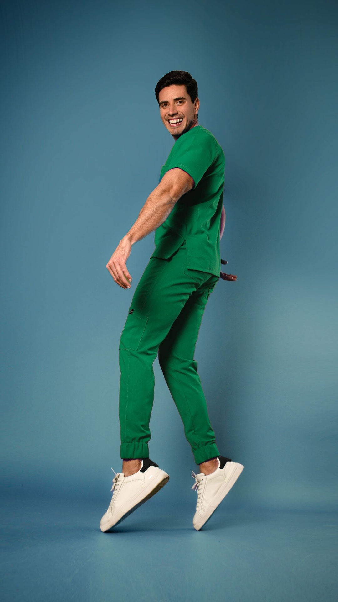 Scrub Jogger Caballero Verde